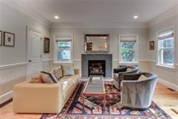 68 Waverley Avenue #1 photo 2