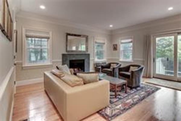 68 Waverley Avenue #1 photo 3