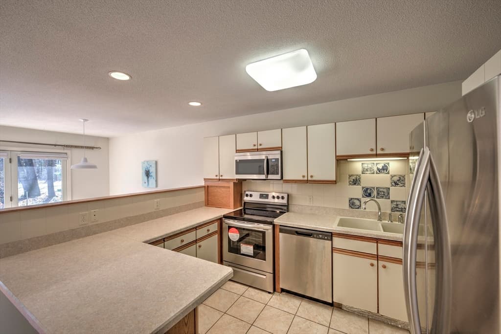 705 Fairway Village #705 photo 5