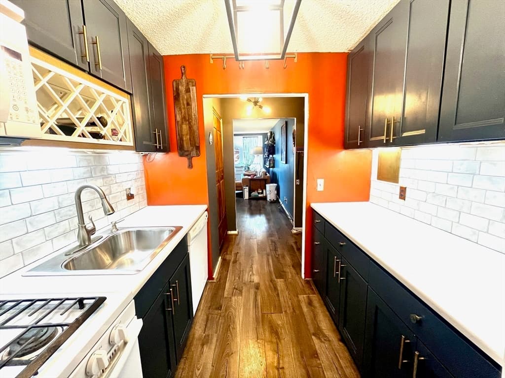 44 Washington St #1101 photo 3