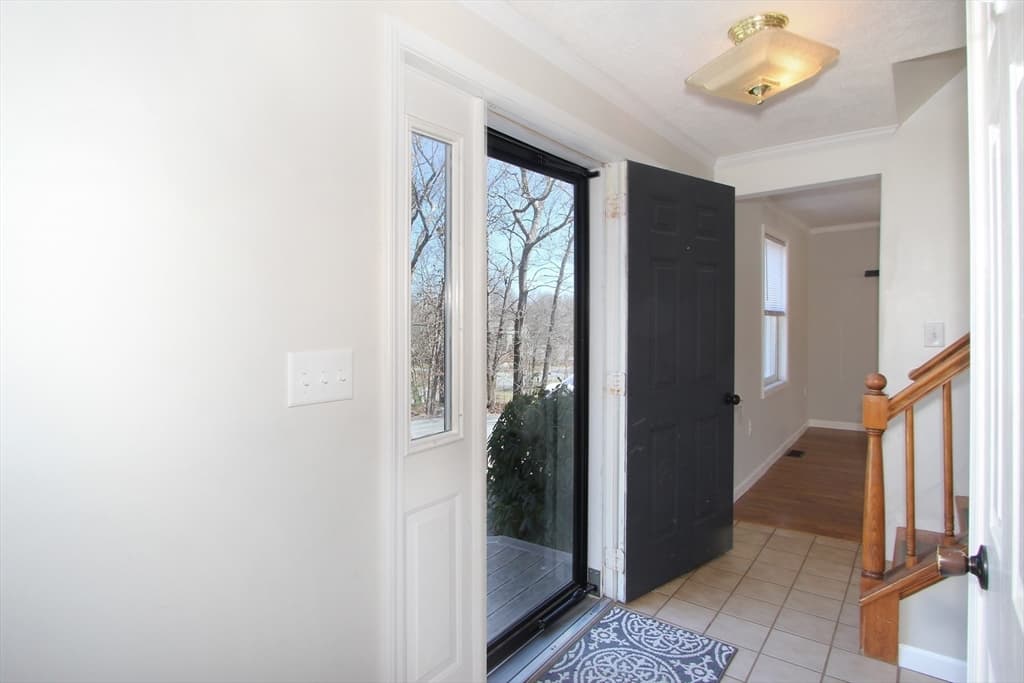 16 Billys Lane photo 5