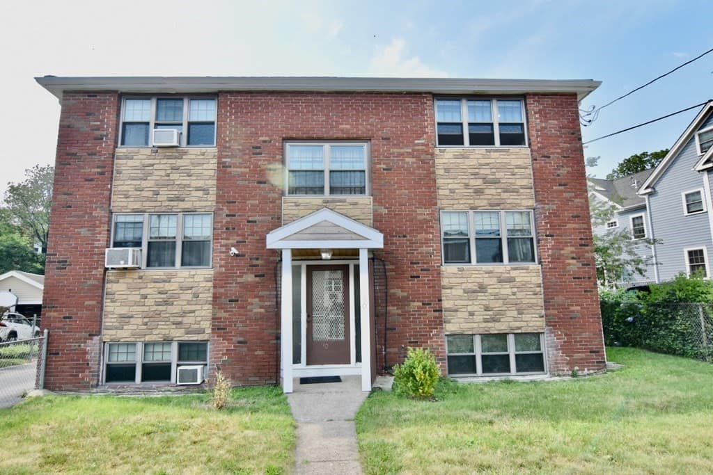 90 E Squantum #4 photo 3