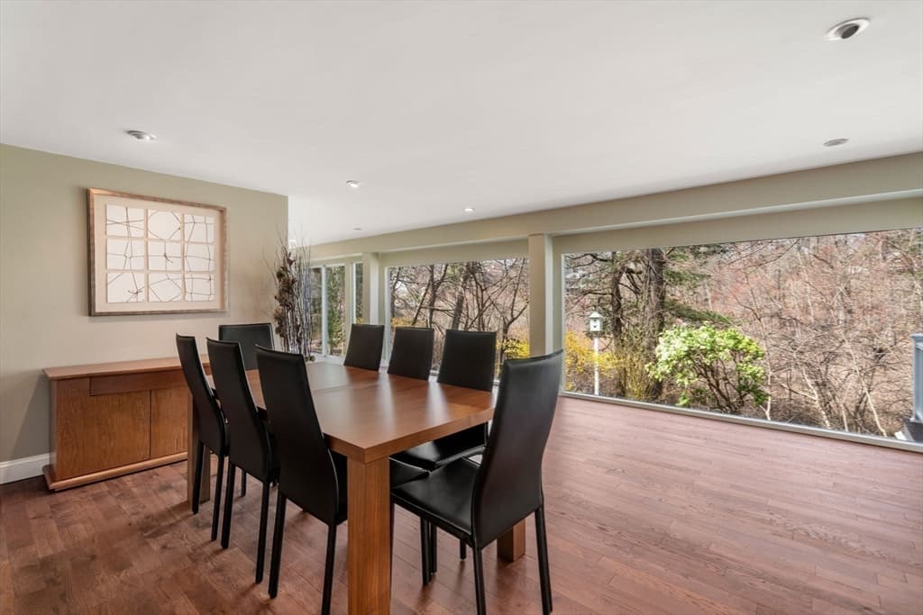 155 Waban Ave photo 3