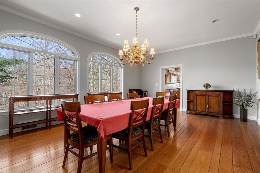 155 Waban Ave