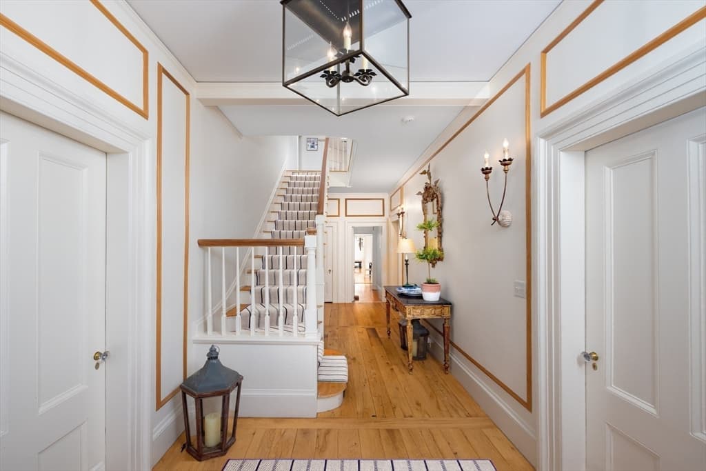 371 Walnut Street photo 3