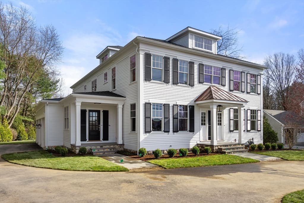 85 Benvenue Street photo 2