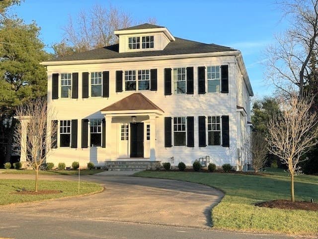 85 Benvenue Street