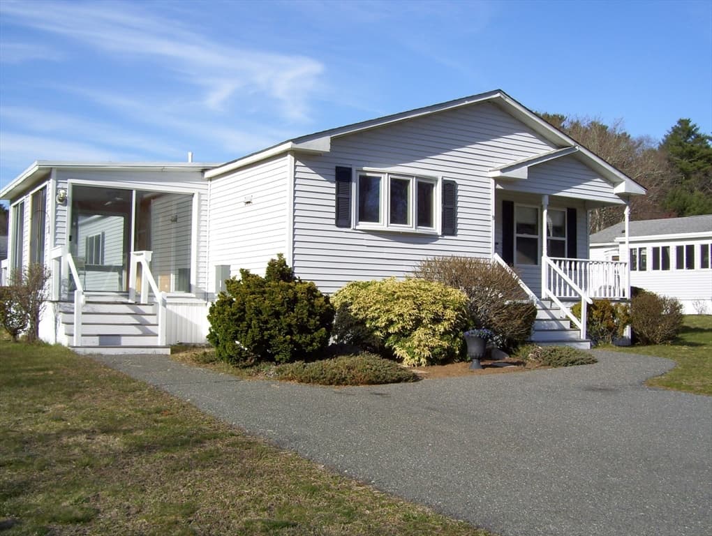 9 Silver Birch Lane