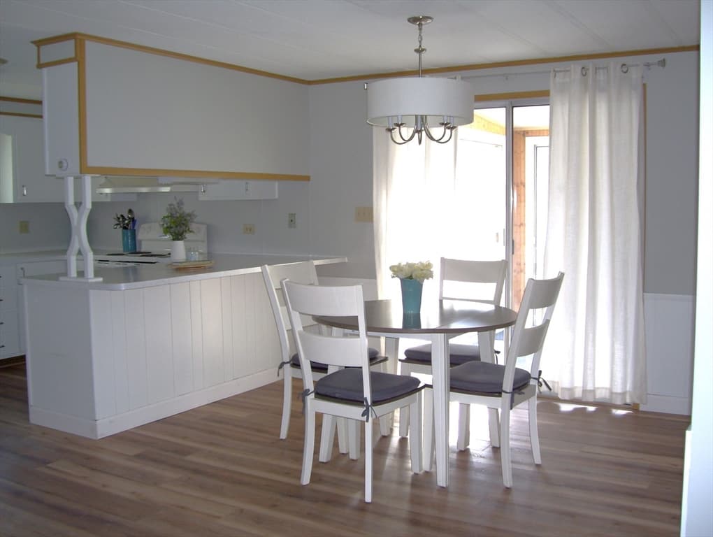 9 Silver Birch Lane photo 5