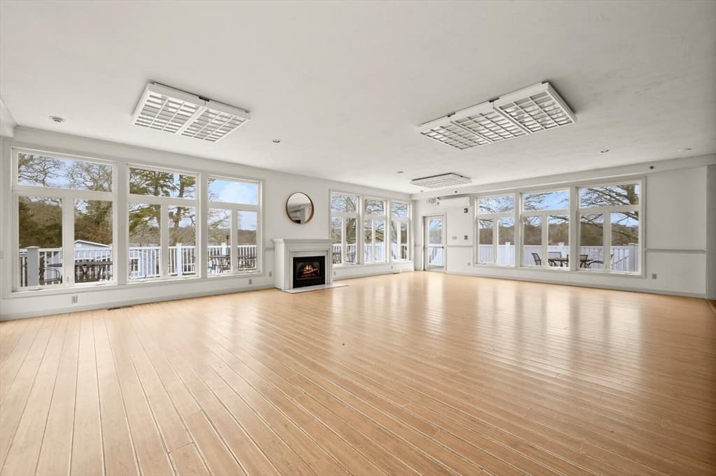 110 Valley Rd. photo 4