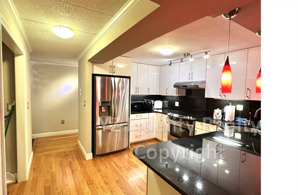 54 Concord Ave #403 photo 2