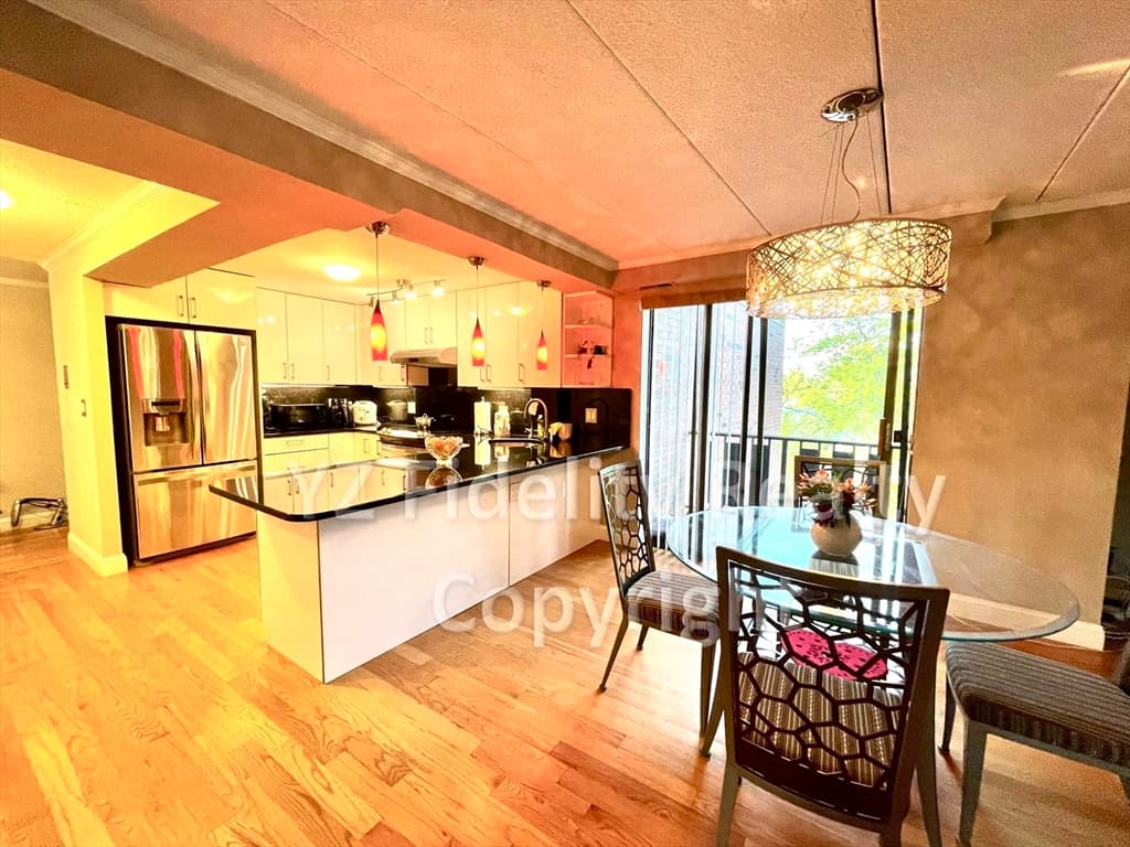 54 Concord Ave #403