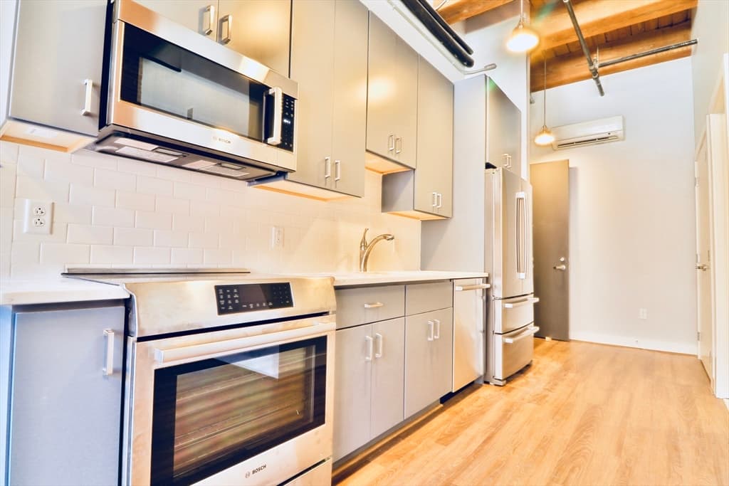 63 Melcher St #201 photo 2