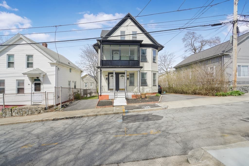 78 Lancaster St