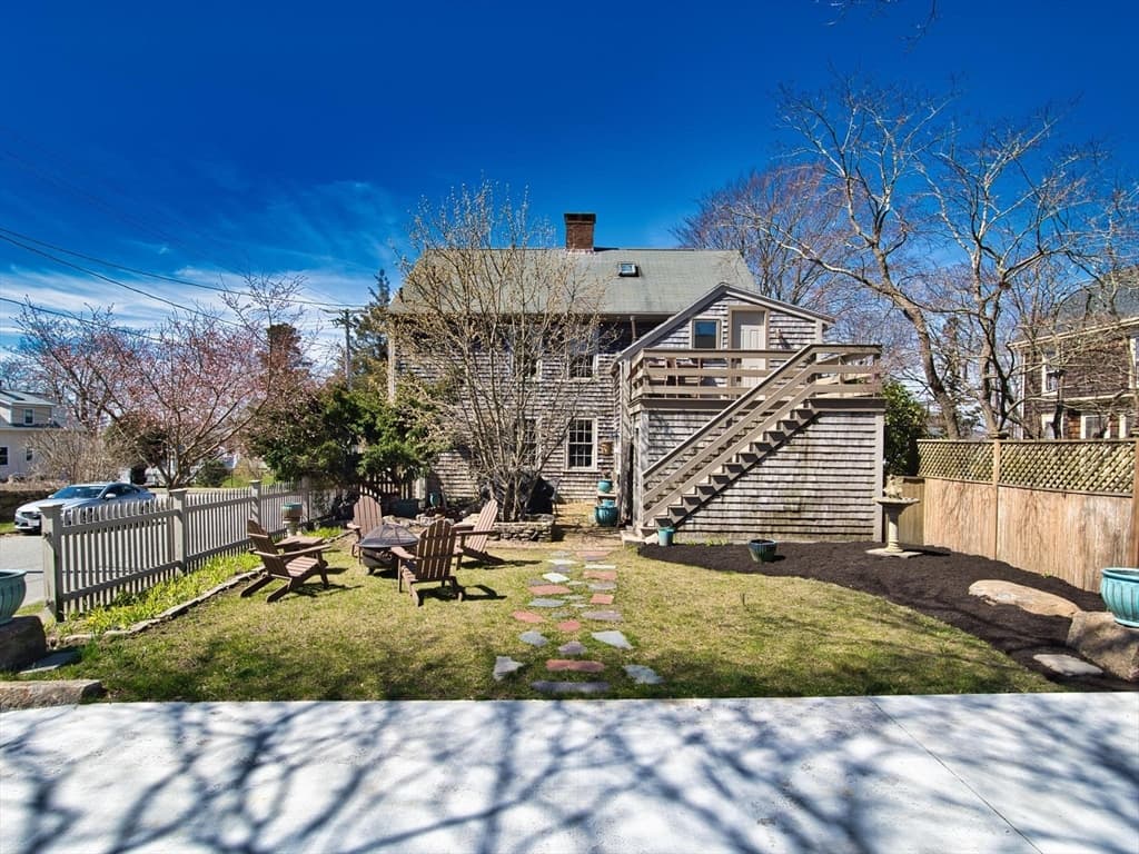 69 Fort St photo 5