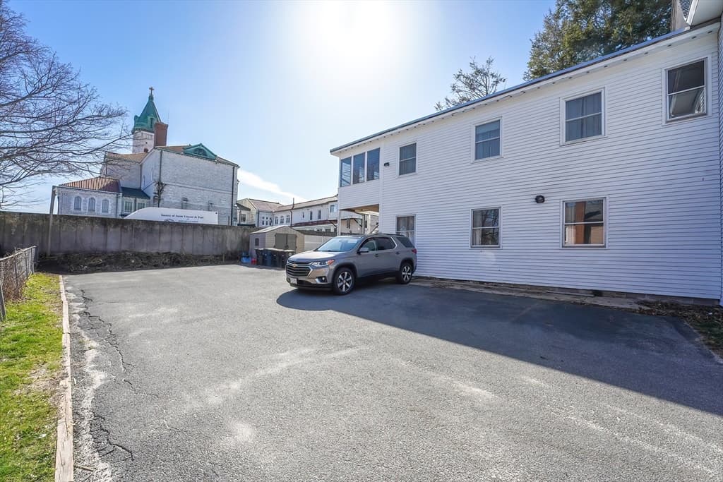 41 Edwards Street photo 2