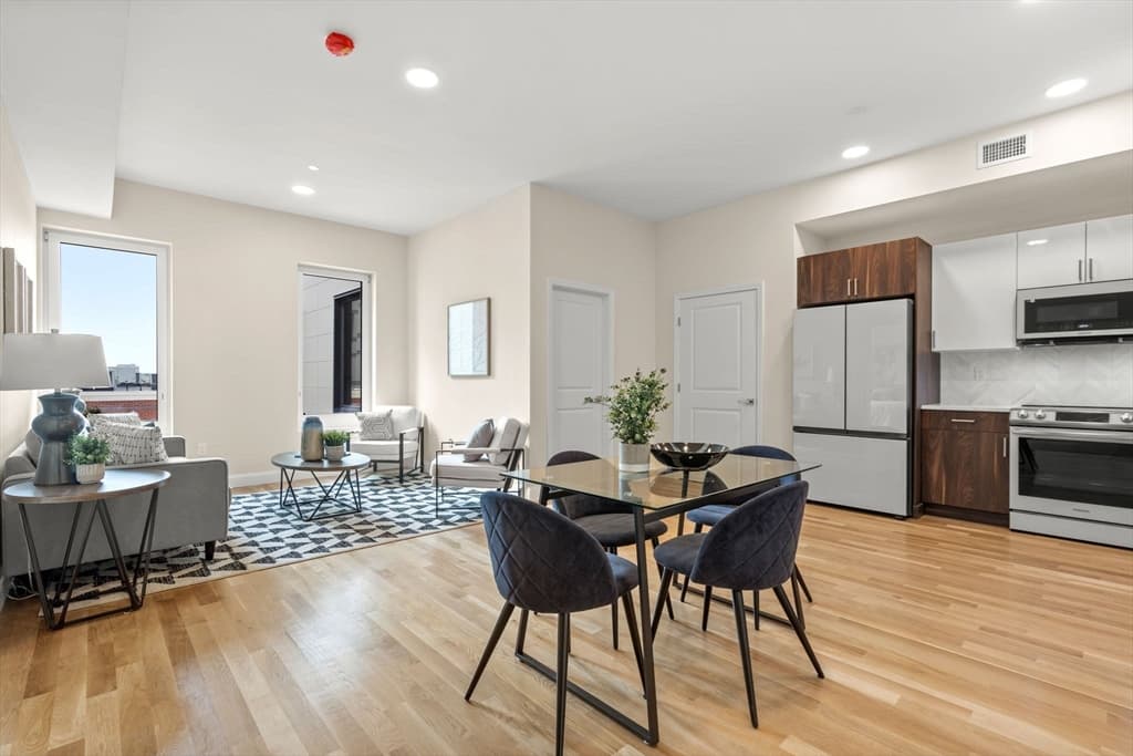 16 Taber Street #303