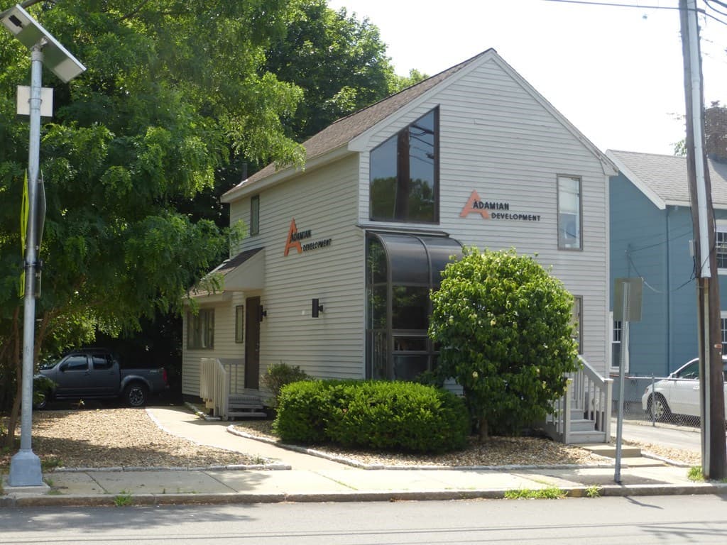 29 Mill St photo 2