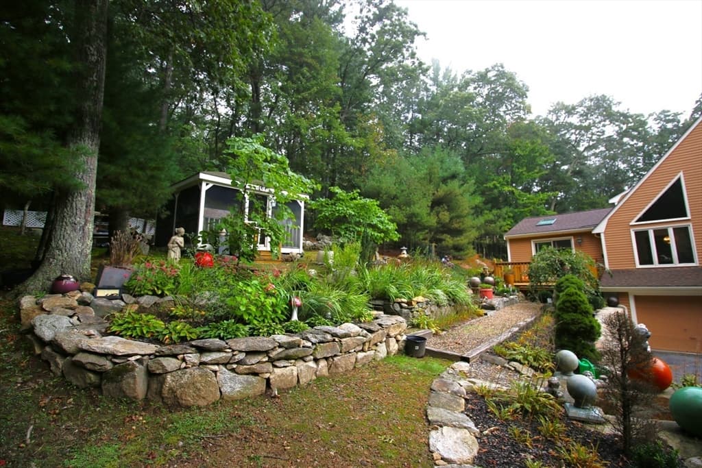 30 Glenview St photo 3