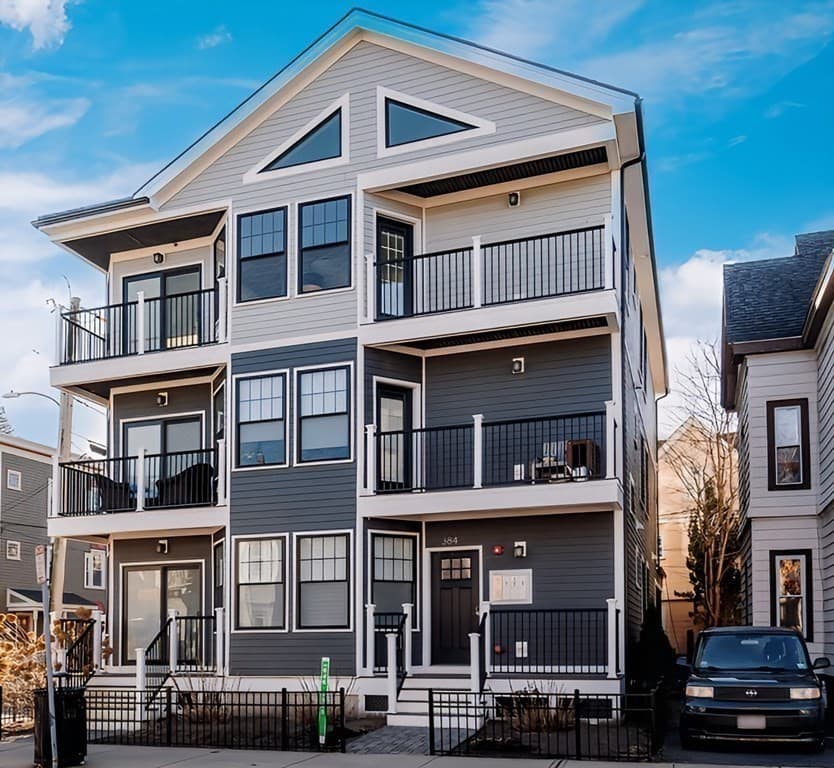 384 Highland Avenue #2