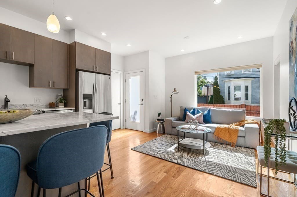 161 Auburn St #161 photo 2