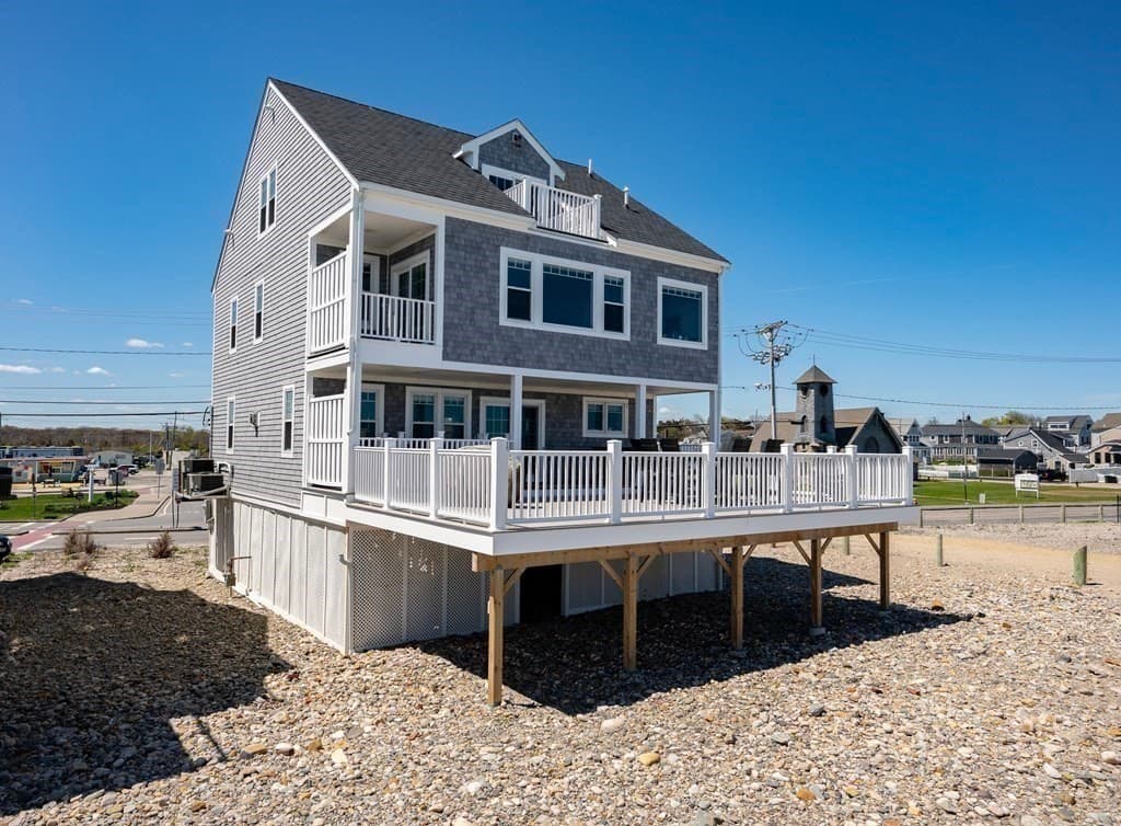 308 Ocean Street photo 5