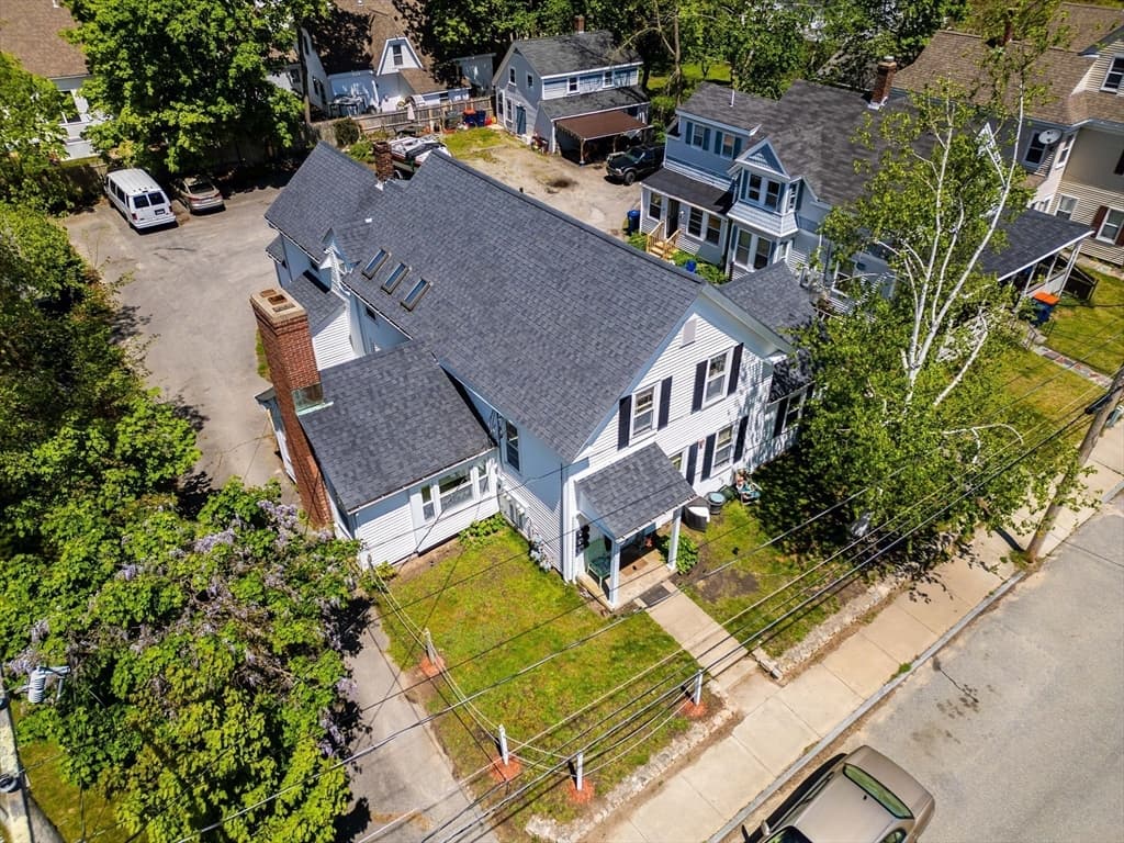 13 Sawyer St photo 4