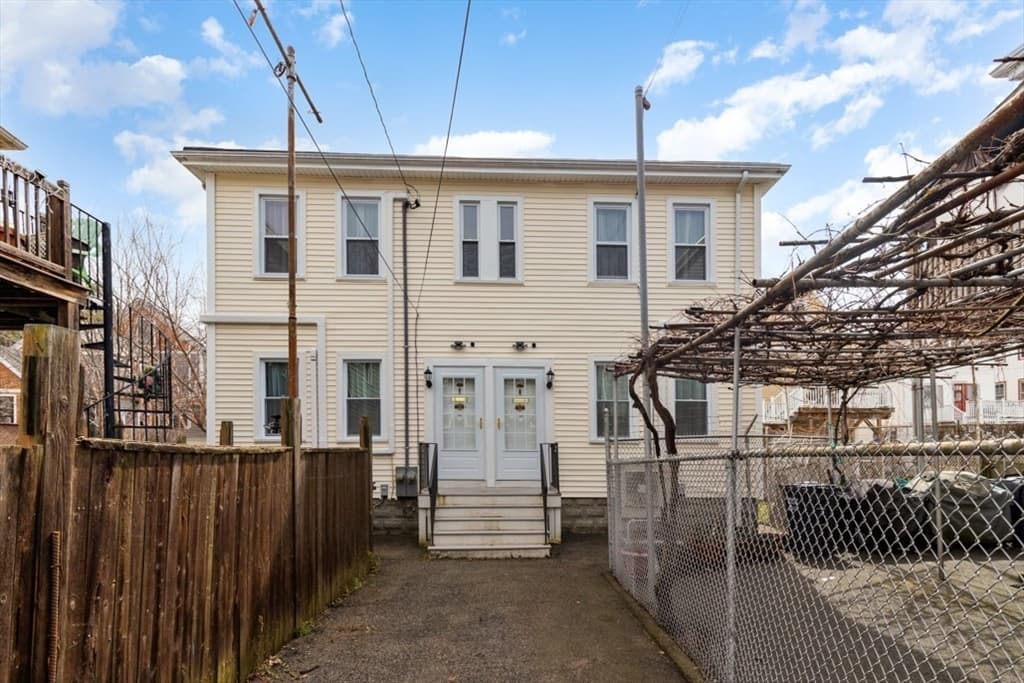 162-164 Tremont Street