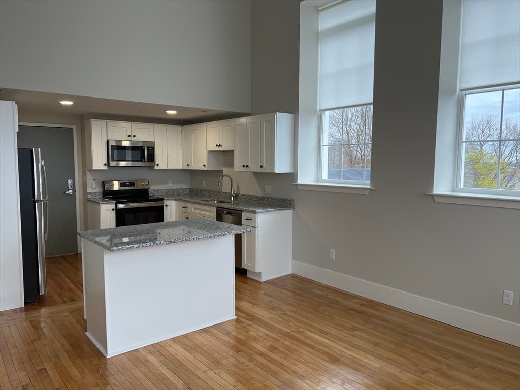 34 St Joseph Street #35 photo 2
