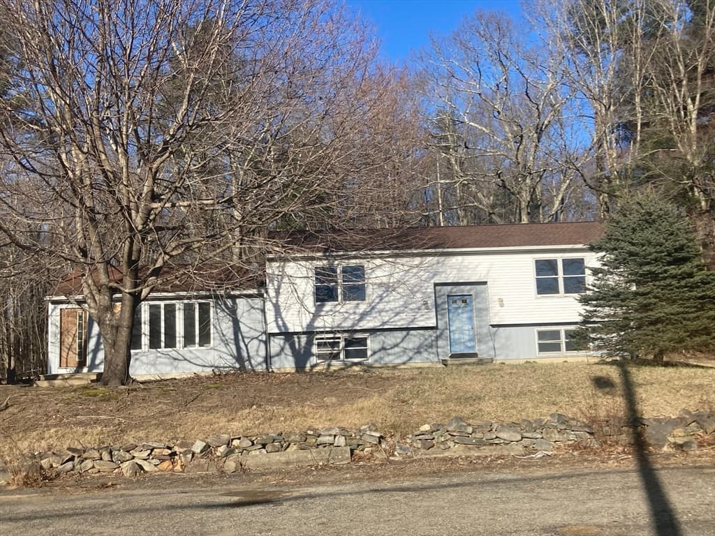 204 Barre Paxton Rd photo 3