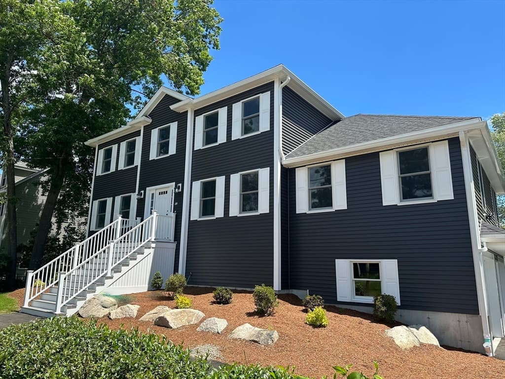 51 Bridle Road photo 2