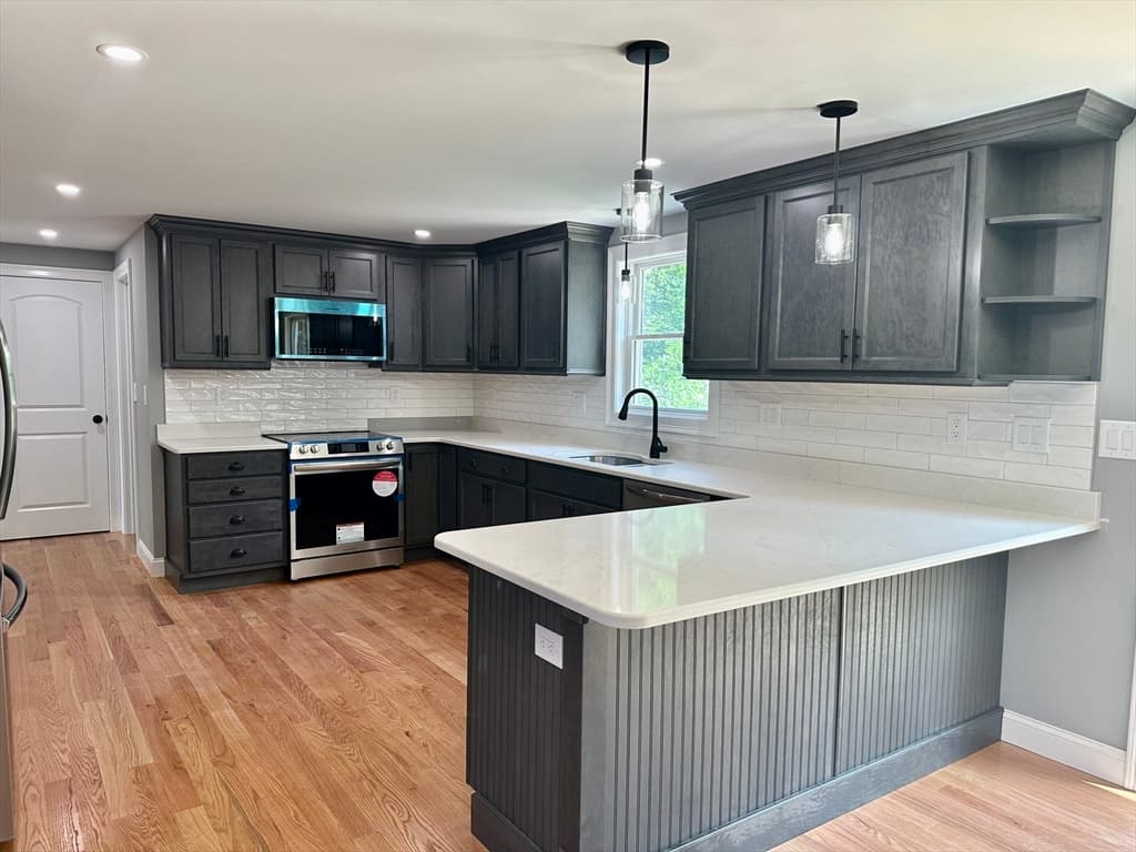 51 Bridle Road photo 3