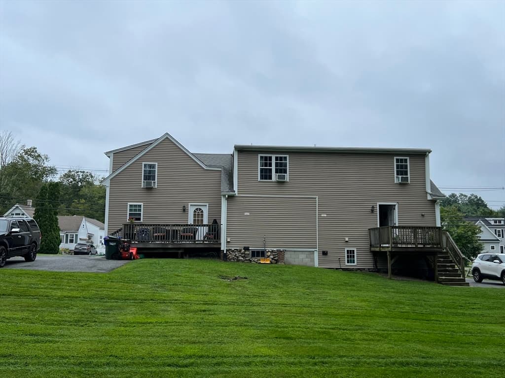 146 Hayden Rowe St photo 4