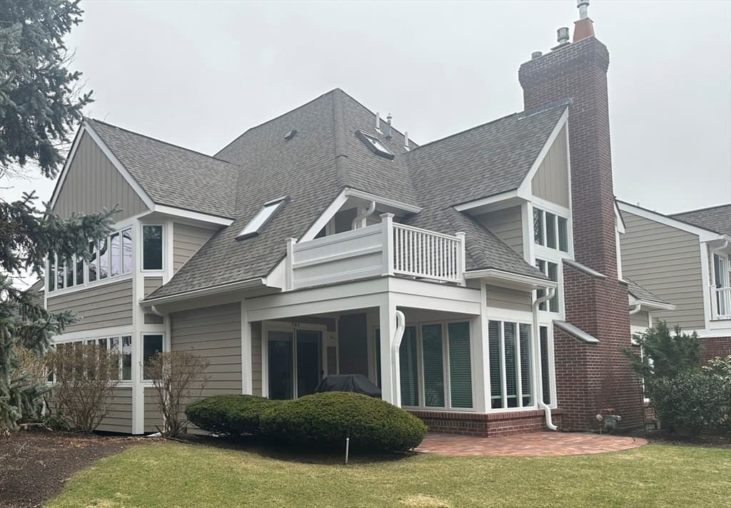 76 S Quinsigamond Ave #1 photo 2