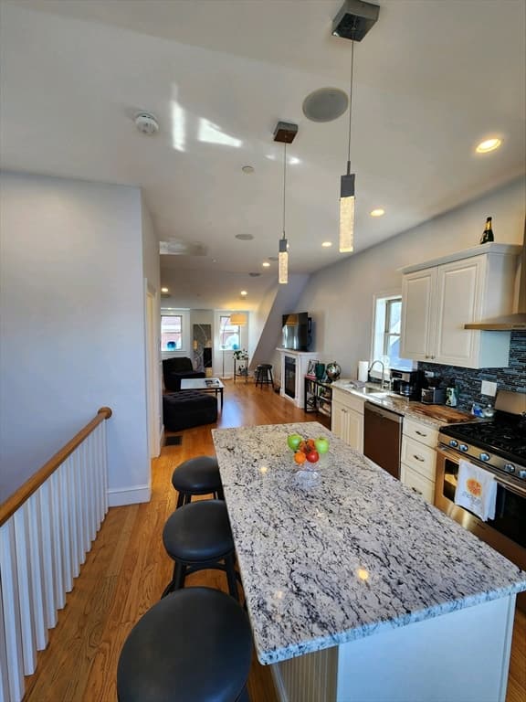 72 F St #2
