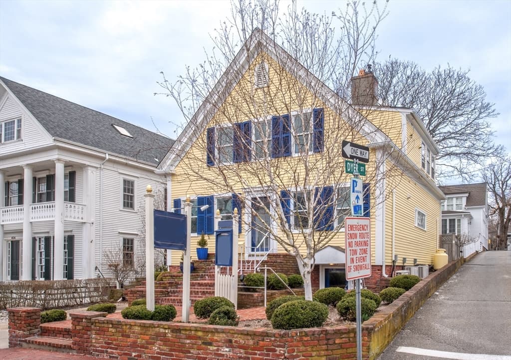 406 Commercial St #1, 2 &3 photo 2