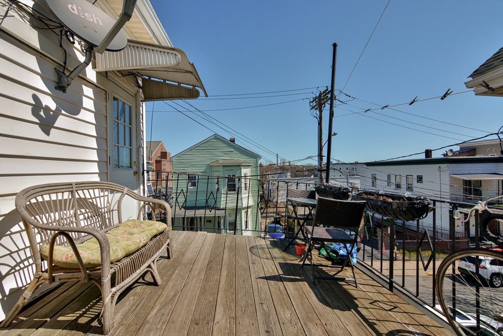 152 Cross Street photo 4