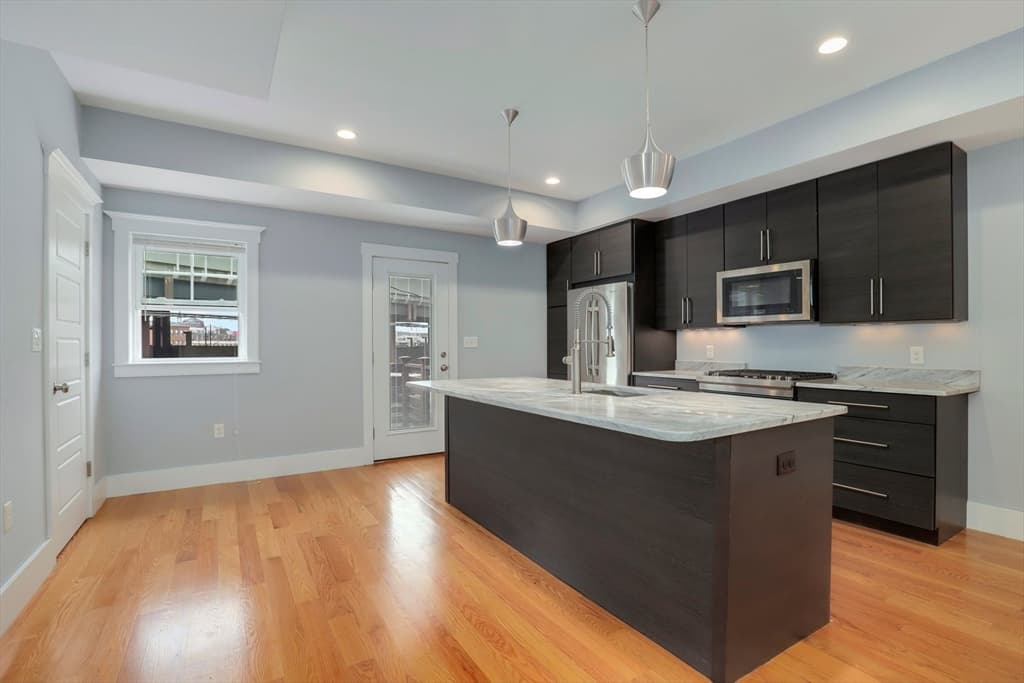 35 Brighton Street photo 5