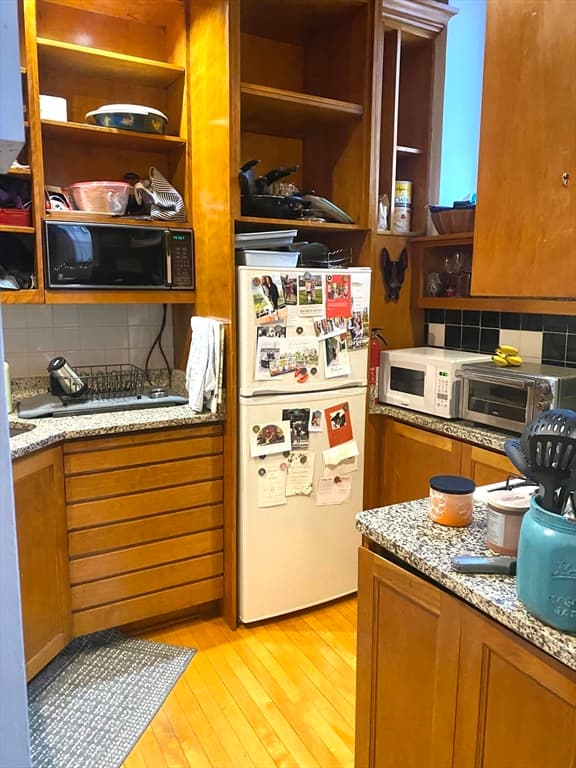 1666 Commonwealth Ave #11 photo 3