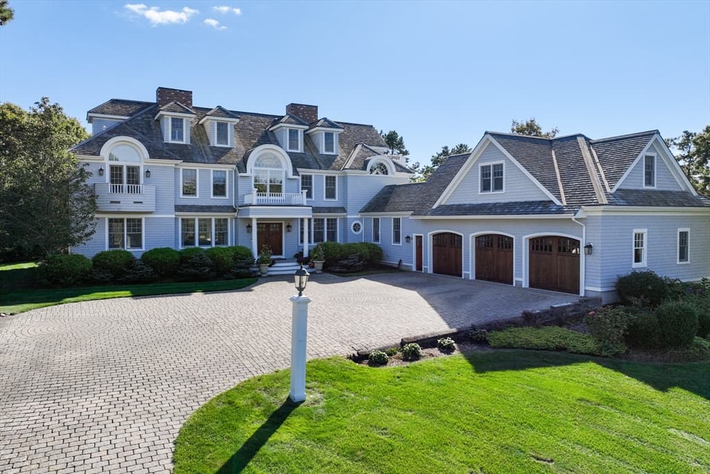 86 Highwood Ln