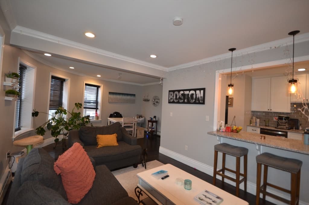 60 Florida St #2