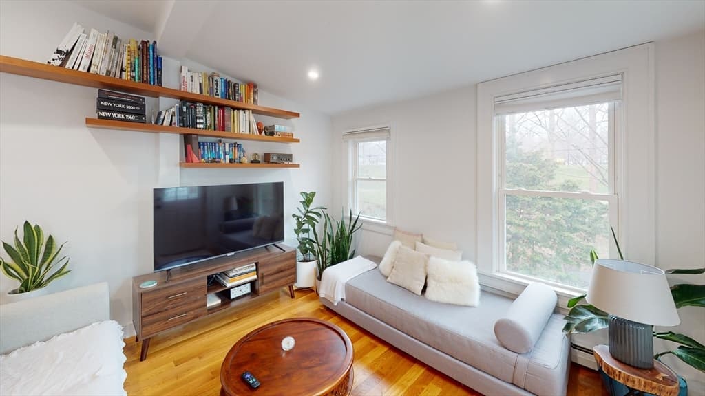 227 Amory St #227 photo 3