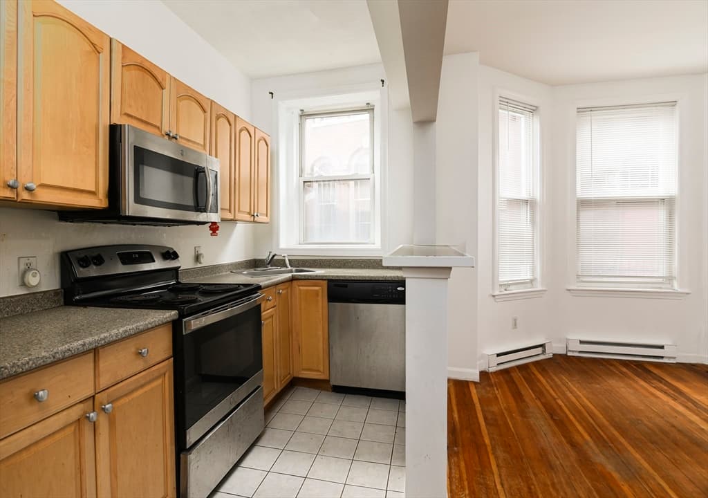 20 Huss Ct #104 photo 4