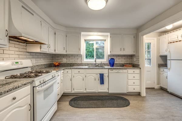26 Allen Rd photo 4
