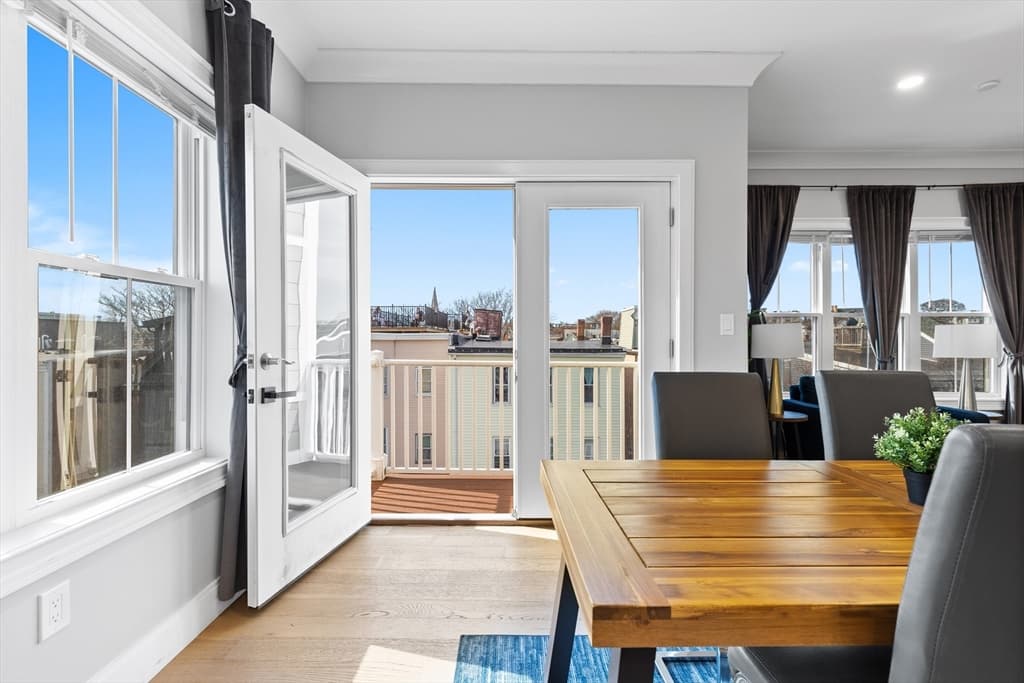225 Havre Street #3 photo 3