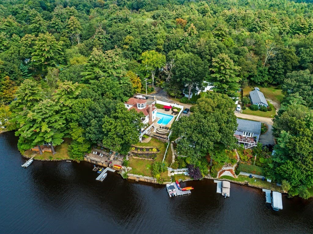 13 Shore Dr photo 3