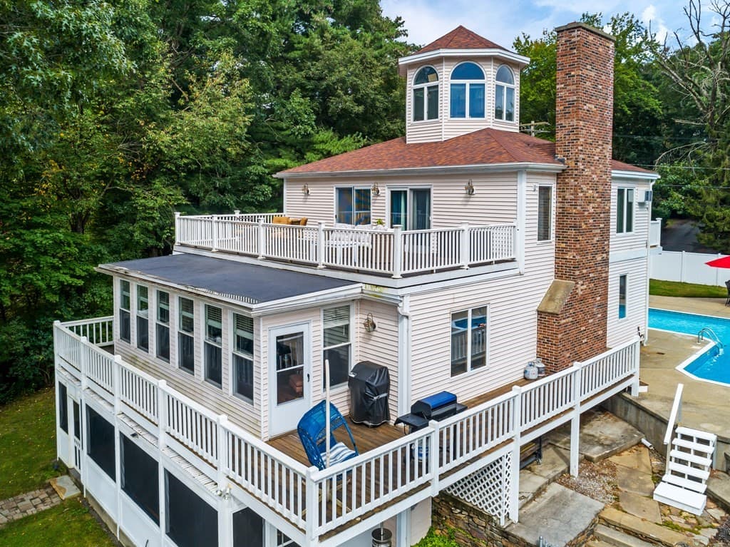 13 Shore Dr photo 4