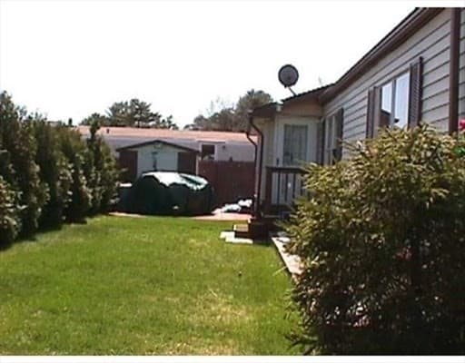 74 Kimberly Court photo 3