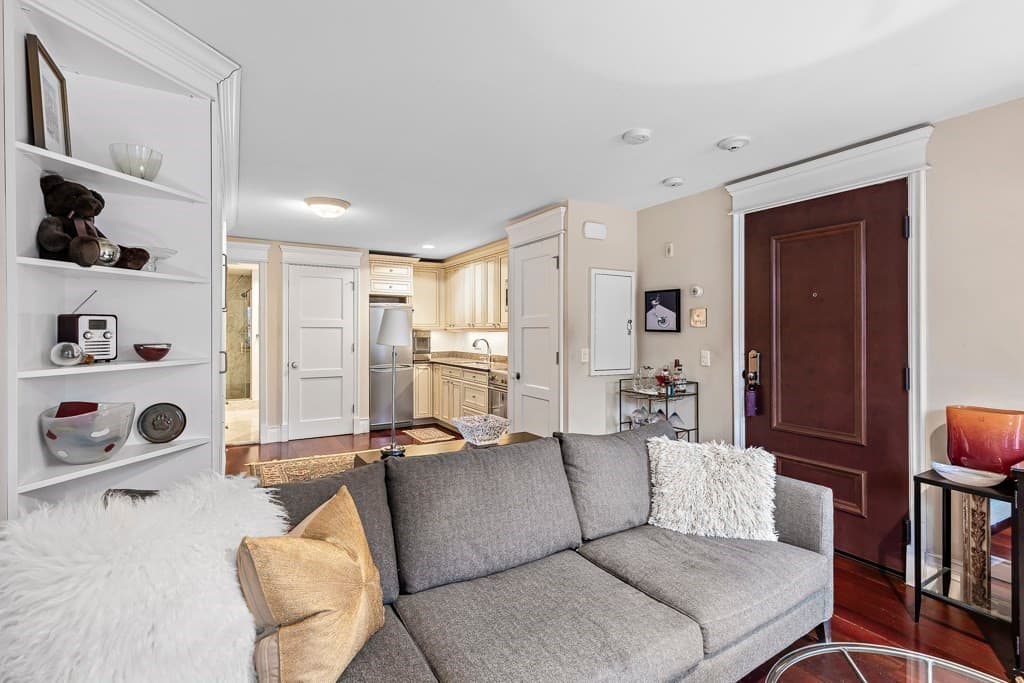 690 Tremont Street #2 photo 4