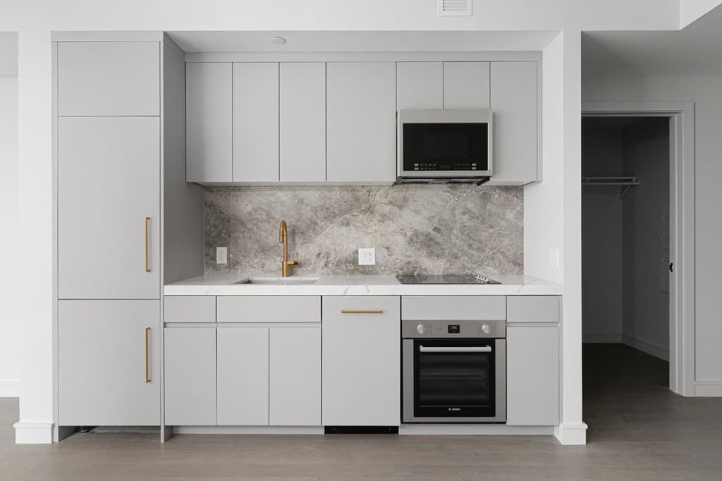 55 Lagrange St #701 photo 2